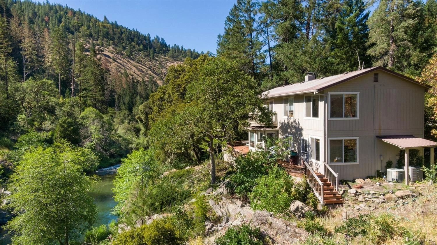Applegate Riverside Retreat rear view